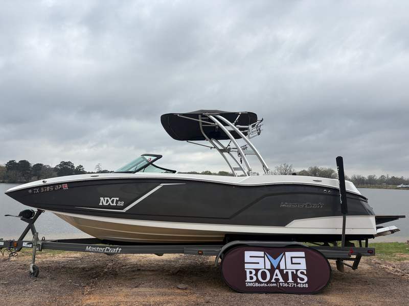 2016 Mastercraft NXT22