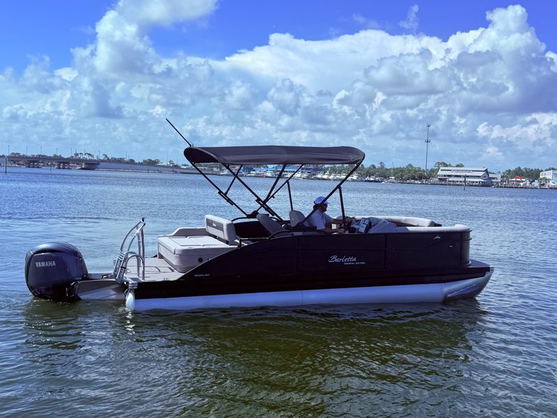 Boat Image 17