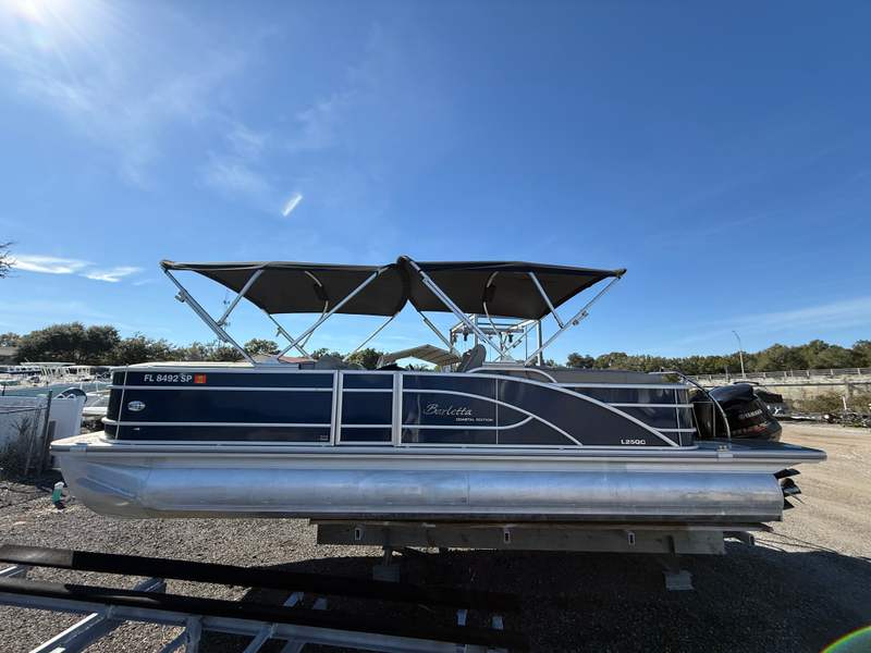 2019 Barletta Lusso L25QC