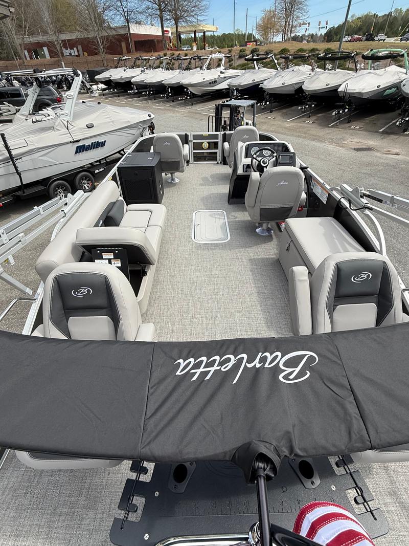 Boat Image 13