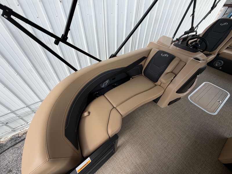 Boat Image 6