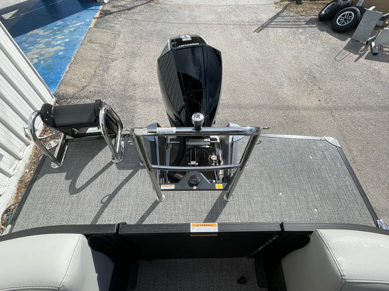 Boat Image 21