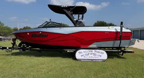 2022 Malibu Wakesetter 25 LSV