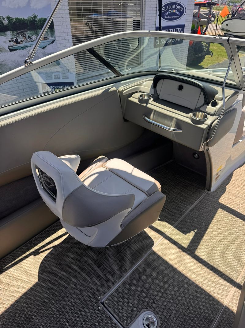 Boat Image 18