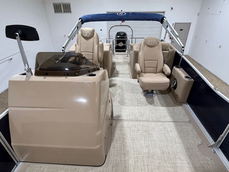 Boat Image 14